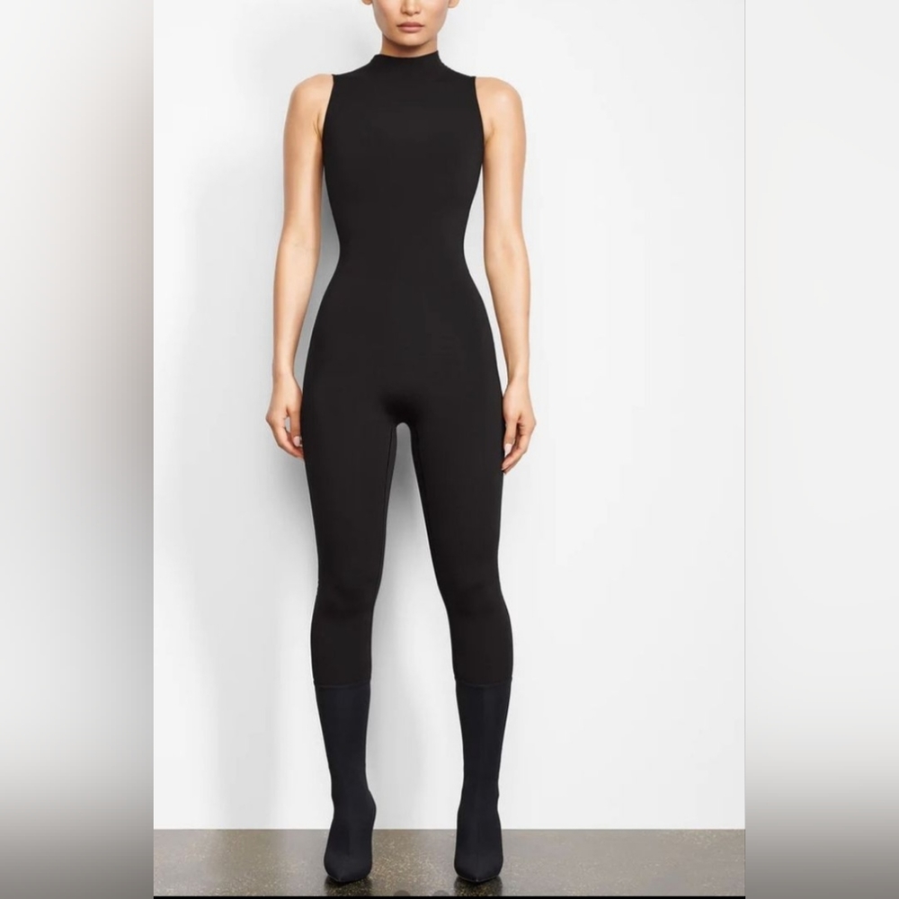 SKIMS All In One Mock Neck Sleeveless Onesie